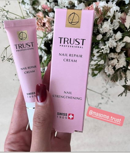 کرم ترمیم کننده ناخن