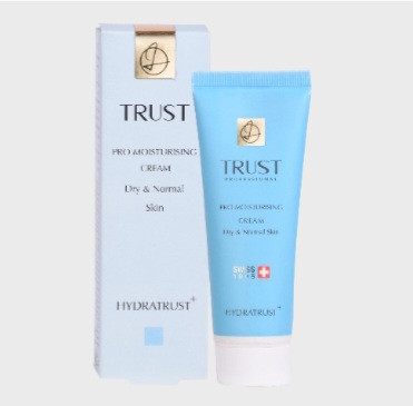 کرم آبرسان پوست خشک و نرمال